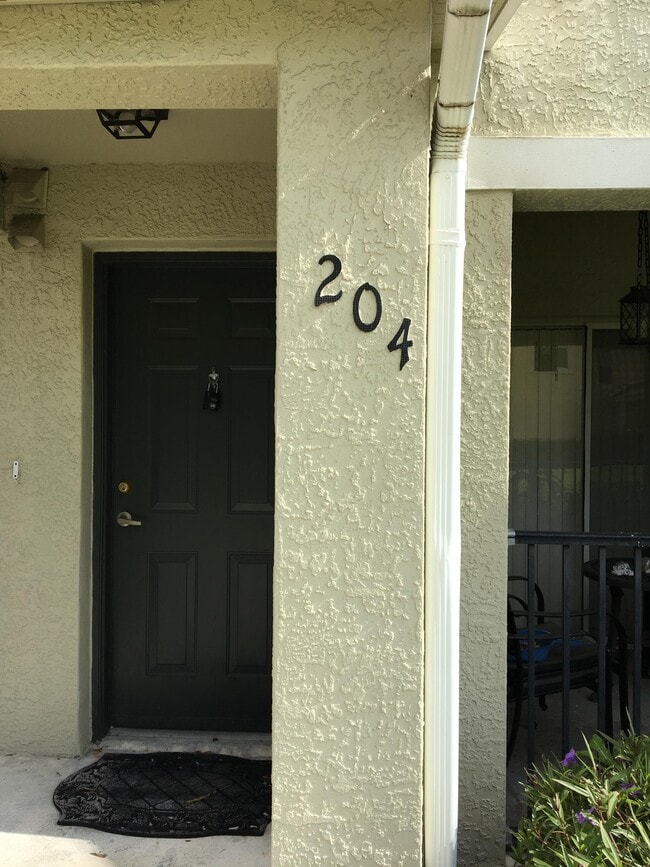 property at 122 SW Peacock Blvd