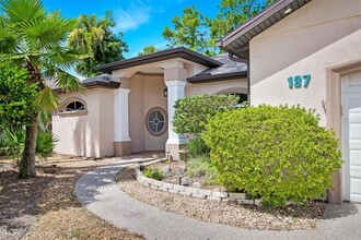 137 London Dr in Palm Coast, FL - Building Photo - Building Photo