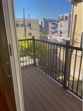 800 E 3rd St, Unit 2 in Boston, MA - Building Photo - Building Photo