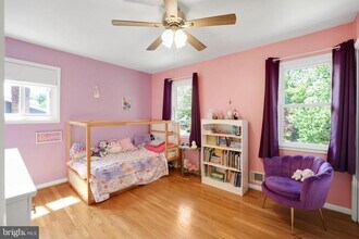 13709 Sloan St in Rockville, MD - Building Photo - Building Photo