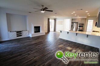 1099 Chesley Ln in Lincoln, CA - Building Photo - Building Photo