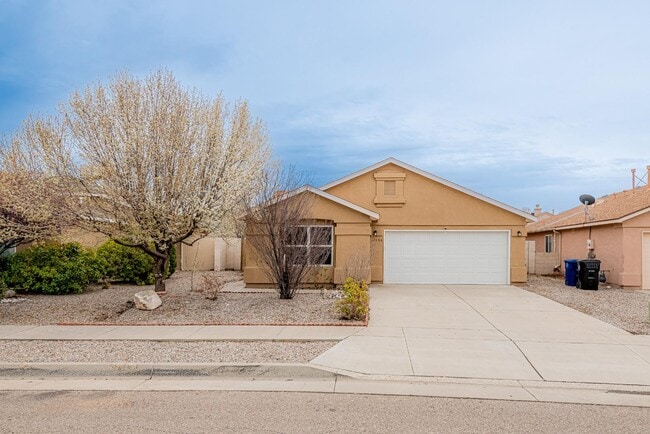 property at 11236 Kaibab Rd SE