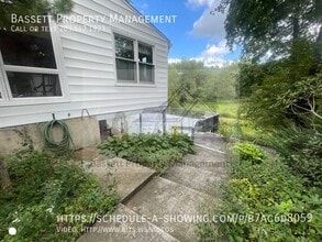 130 Huntington St in Shelton, CT - Building Photo - Building Photo