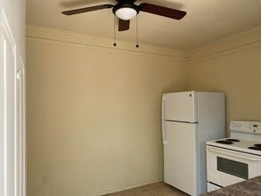 503 Plaza Rear Ave in Del Rio, TX - Building Photo - Building Photo
