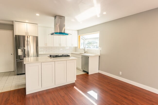 property at 2101 187th St