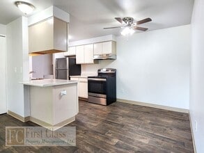 1285 NW 183rd Ave in Beaverton, OR - Building Photo - Building Photo