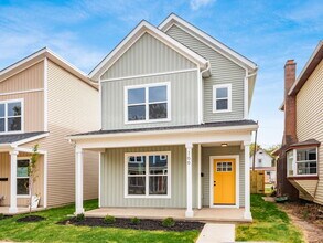 166 Wisconsin Ave in Columbus, OH - Building Photo - Building Photo