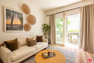 1144 17th St in Santa Monica, CA - Building Photo