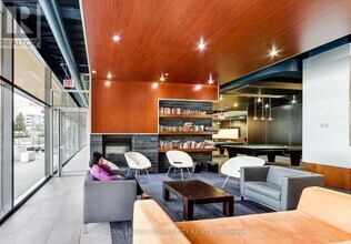 35 Mariner Terrace in Toronto, ON - Building Photo - Building Photo