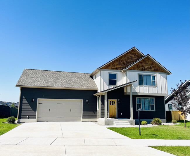 property at 87 Snowy Owl Trail