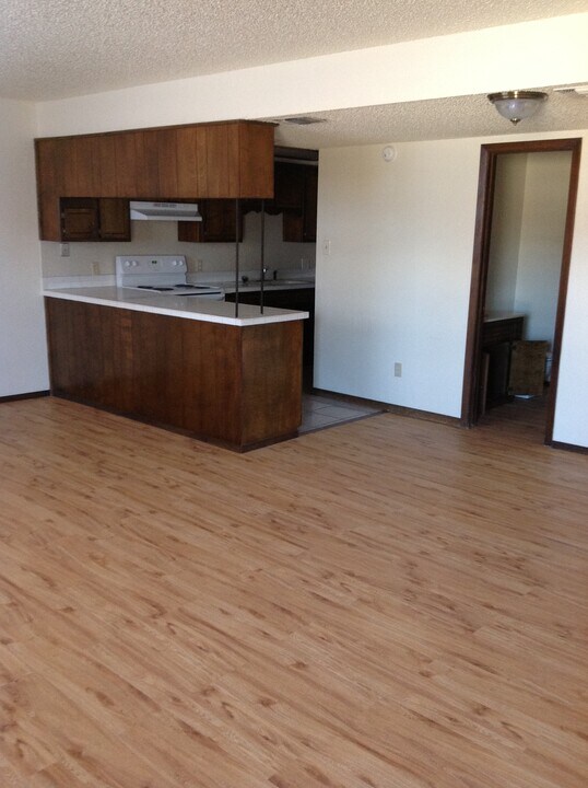 2100 Fred Daugherty Ave in Clovis, NM - Building Photo