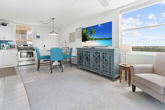 5500 Bonita Beach Rd SW in Bonita Springs, FL - Building Photo - Building Photo