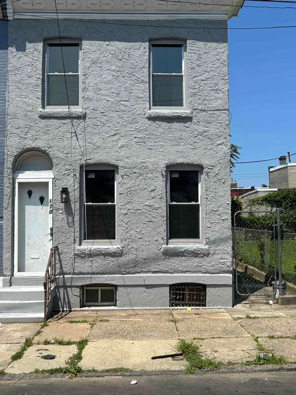 property at 1705 W Juniata St
