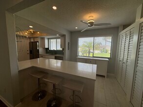 30 Sea Harbor Dr W in Ormond Beach, FL - Building Photo - Building Photo