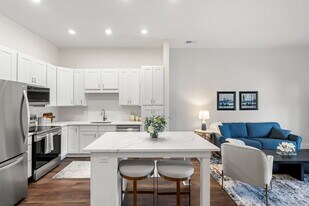 Pomeroy Place Apartments in Meriden, CT - Building Photo