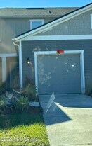 7614 Legacy Trl in Jacksonville, FL - Building Photo