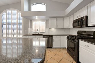 3308 W Adobe Dam Rd in Phoenix, AZ - Building Photo - Building Photo