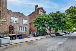 1335 40th St Apartments