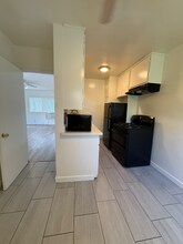 505 Gayley Ave in Los Angeles, CA - Building Photo - Building Photo