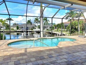 4068 La Costa Island Ct in Punta Gorda, FL - Building Photo - Building Photo