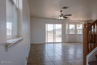 10736 Canyon Sage Dr in El Paso, TX - Building Photo - Building Photo