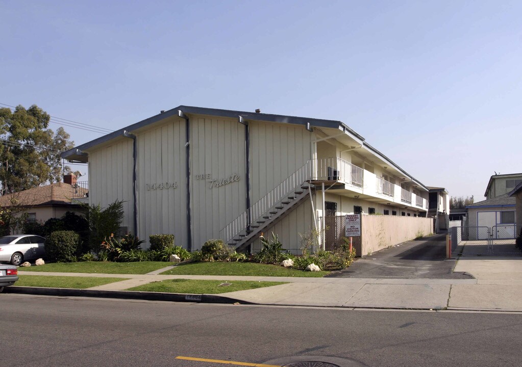 Trieste Apartments in Gardena, CA - Building Photo