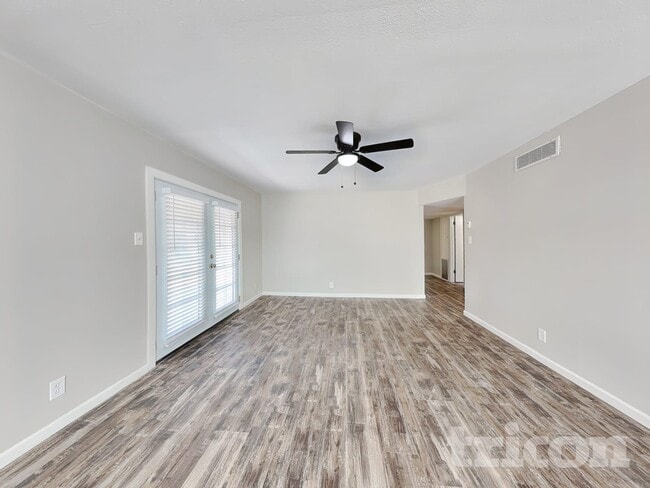 1835 Childers Dr NE in Albuquerque, NM - Foto de edificio - Building Photo