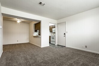 Bay Pointe Apartments in Lafayette, IN - Foto de edificio - Building Photo