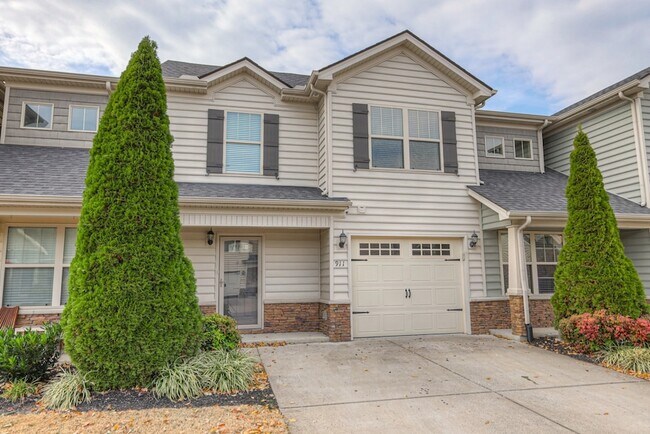 911 Dahlia Dr in Murfreesboro, TN - Building Photo - Building Photo