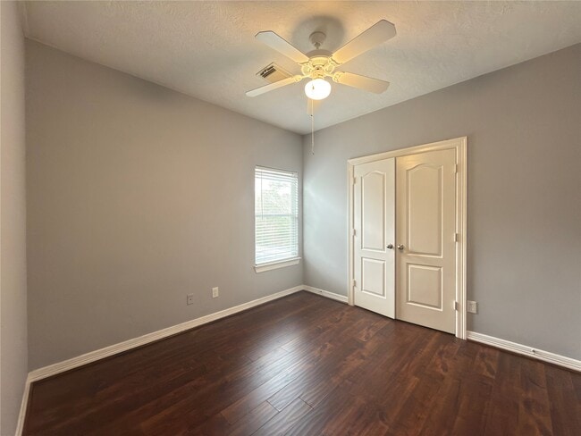 property at 10906 Panther Ct