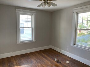 43 Pequossette St, Unit 1 in Watertown, MA - Building Photo - Building Photo