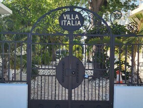 1735 Calais Dr in Miami Beach, FL - Building Photo - Building Photo