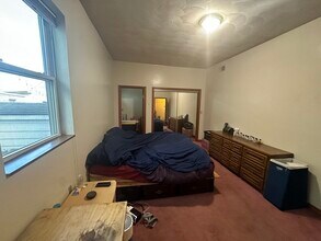 38 Munroe St in Somerville, MA - Foto de edificio - Building Photo
