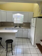 9470 SW 79th St in Miami, FL - Building Photo - Building Photo