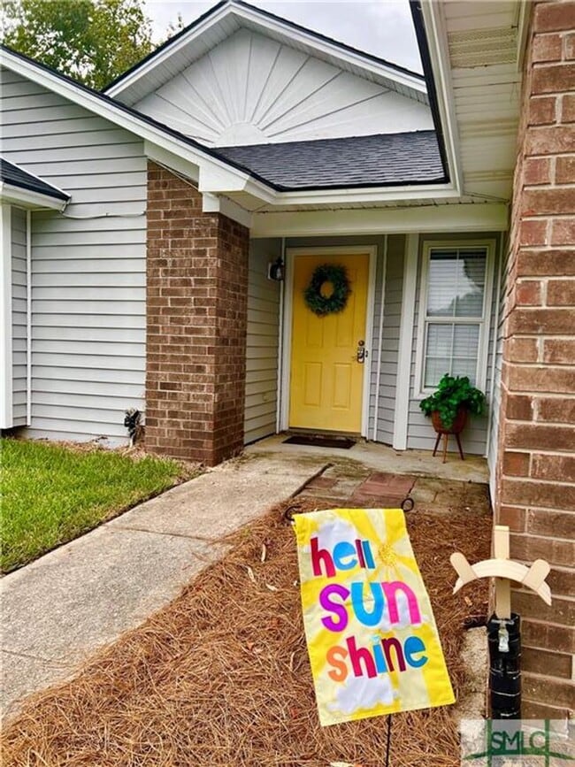 94 Woodcock Dr in Richmond Hill, GA - Building Photo - Building Photo