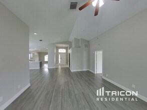 3455 Clover Blossom Cir in Land O Lakes, FL - Building Photo - Building Photo