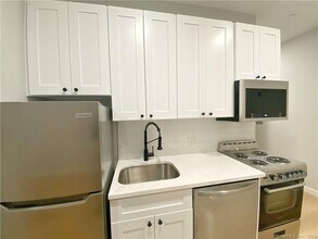 51 Wall Street, Unit 3 in Norwalk, CT - Building Photo - Building Photo