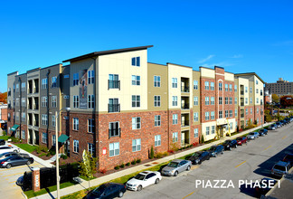 Piazza on West Pine in St. Louis, MO - Building Photo - Building Photo