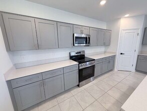 1799 Foreman Rd in Eagle Lake, FL - Building Photo - Building Photo