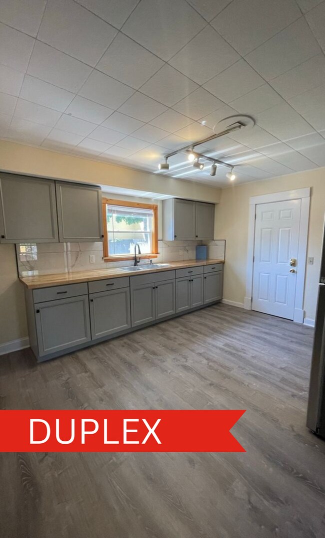 17-19 Lafountain Street