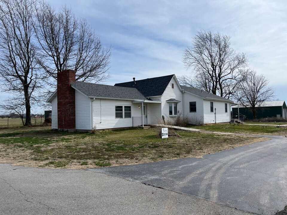 3152 Rose Hill Rd in Billings, MO - Building Photo
