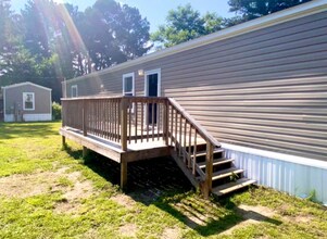 104 Persimmon Dr in Kathleen, GA - Building Photo - Building Photo