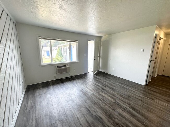 property at 207 N Indiana Ave