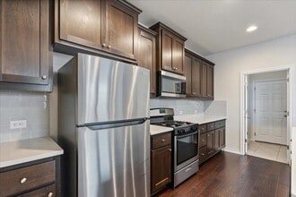 7617 Saginaw Dr in Austin, TX - Building Photo - Building Photo