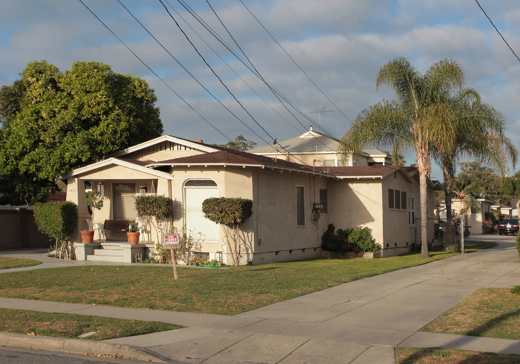 6613 King Ave in Bell, CA - Building Photo