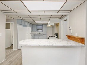 27 St Paul St, Unit 1 in Blackstone, MA - Foto de edificio - Building Photo