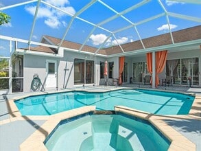 9310 Rockport Pl in Tampa, FL - Building Photo - Building Photo