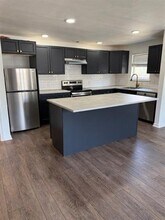 5803 Tremont St in Dallas, TX - Building Photo - Building Photo