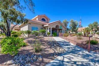7821 Gable Ln in Las Vegas, NV - Building Photo - Building Photo