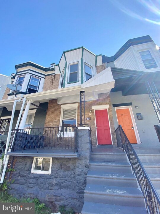 459 N Dearborn St in Philadelphia, PA - Building Photo